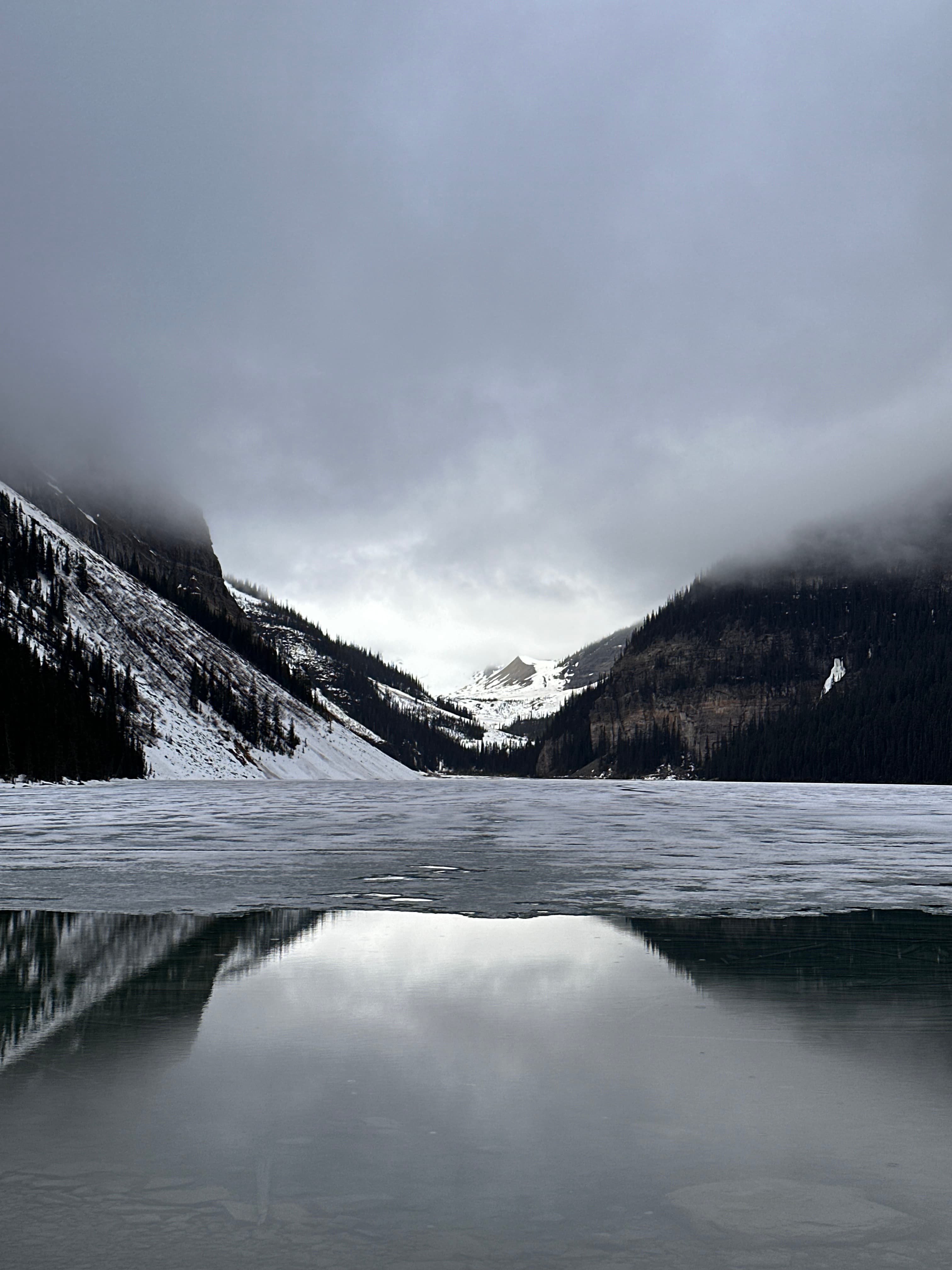 LAKE LOUISE
